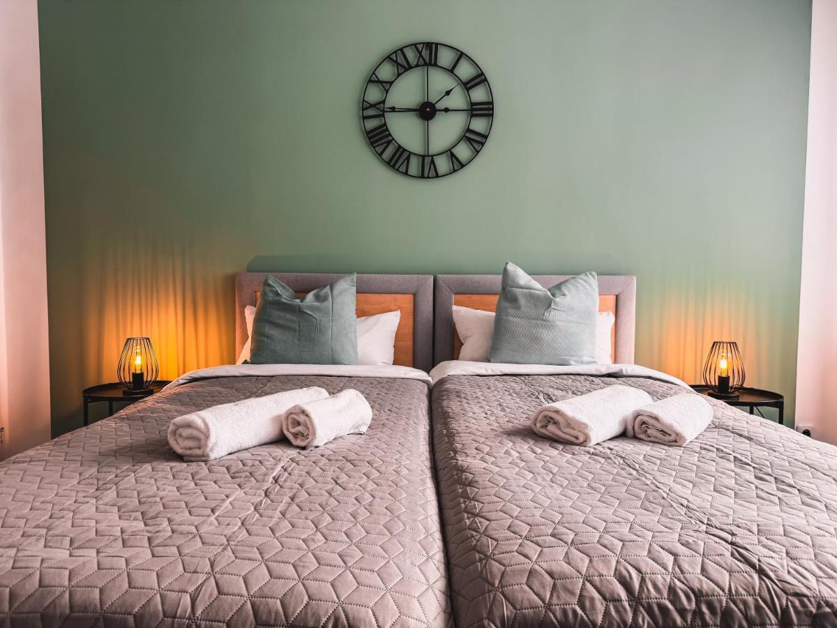 Immostay City Apartments - Modern & Wifi BRE Dış mekan fotoğraf